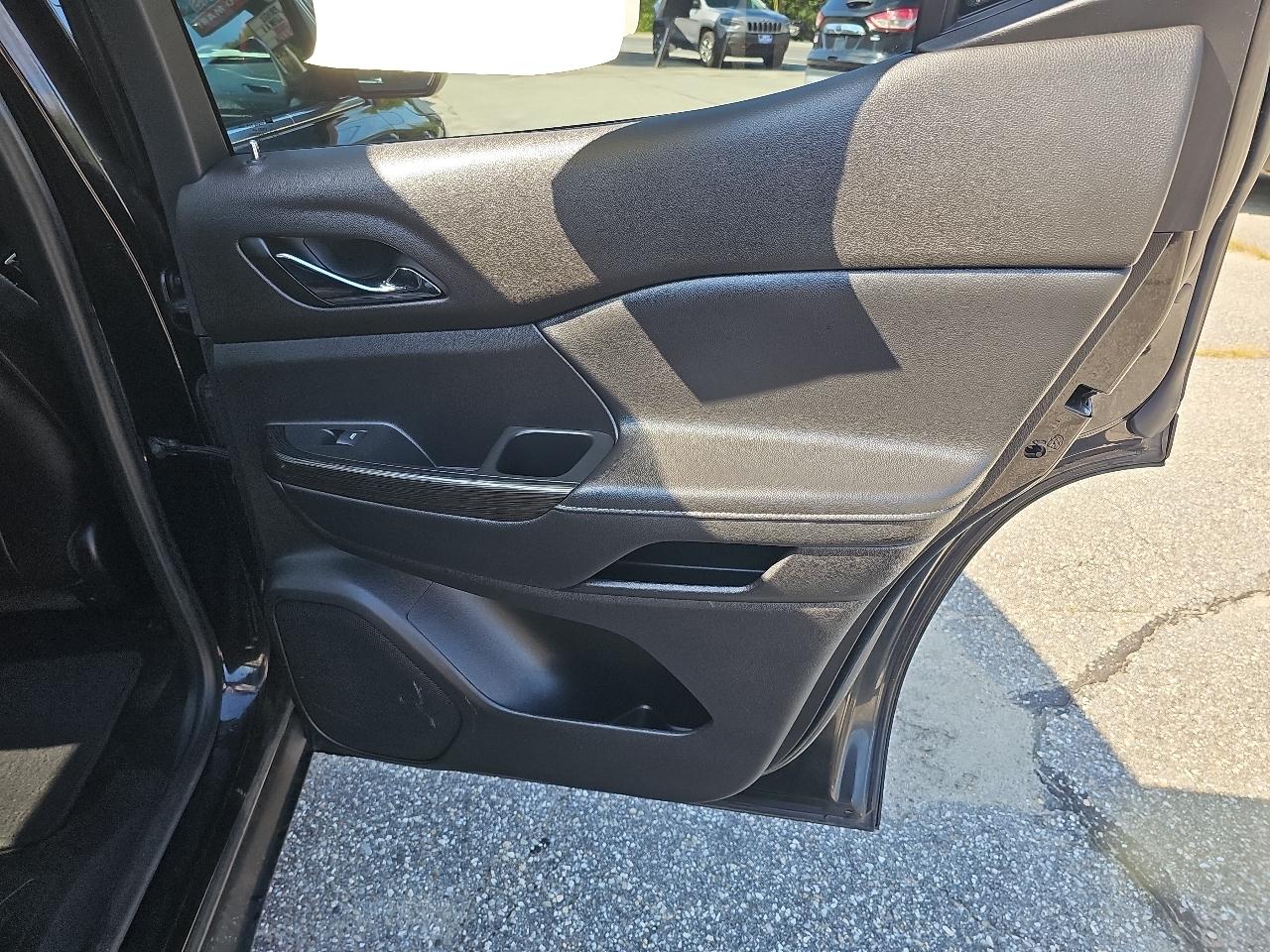 GMC Acadia SLT-2 AWD 2019