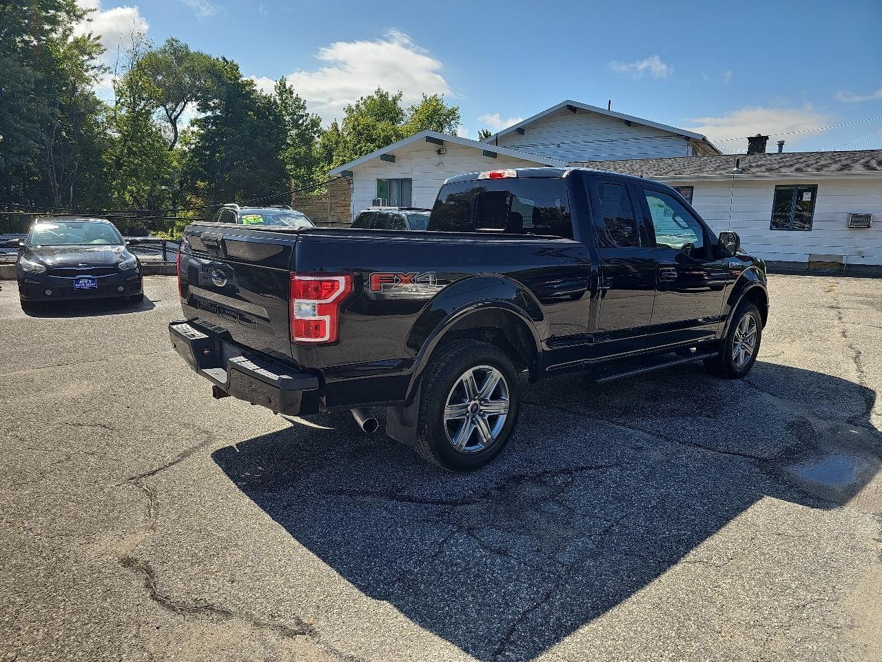Ford F-150 XLT SuperCab 8-ft. Bed 4WD 2018