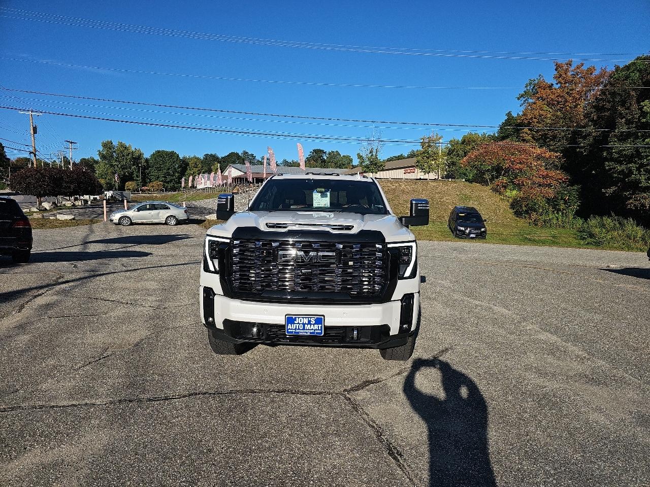 GMC Sierra 2500HD Denali Ultimate Crew Cab 4WD 2025