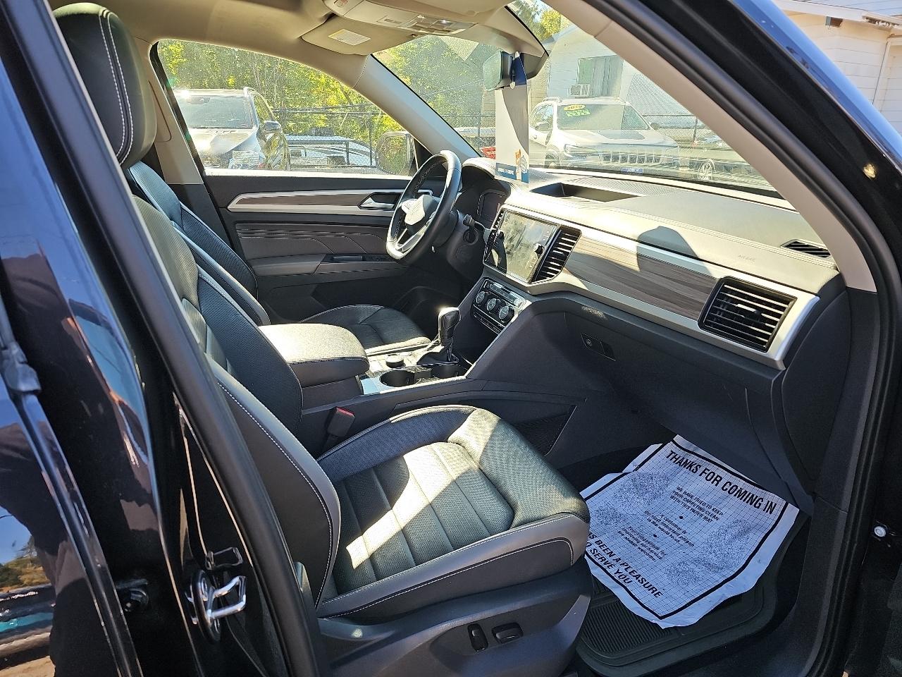 Volkswagen Atlas SEL Premium 4MOTION 2021