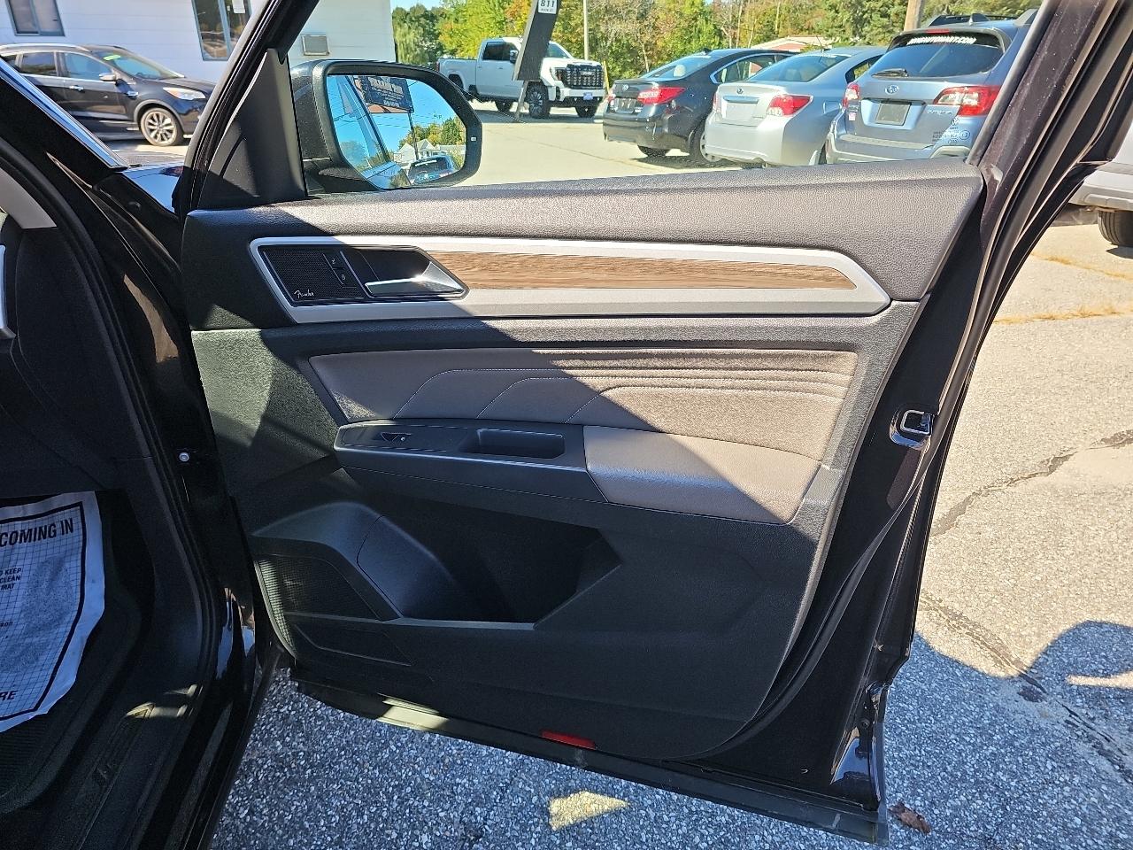 Volkswagen Atlas SEL Premium 4MOTION 2021
