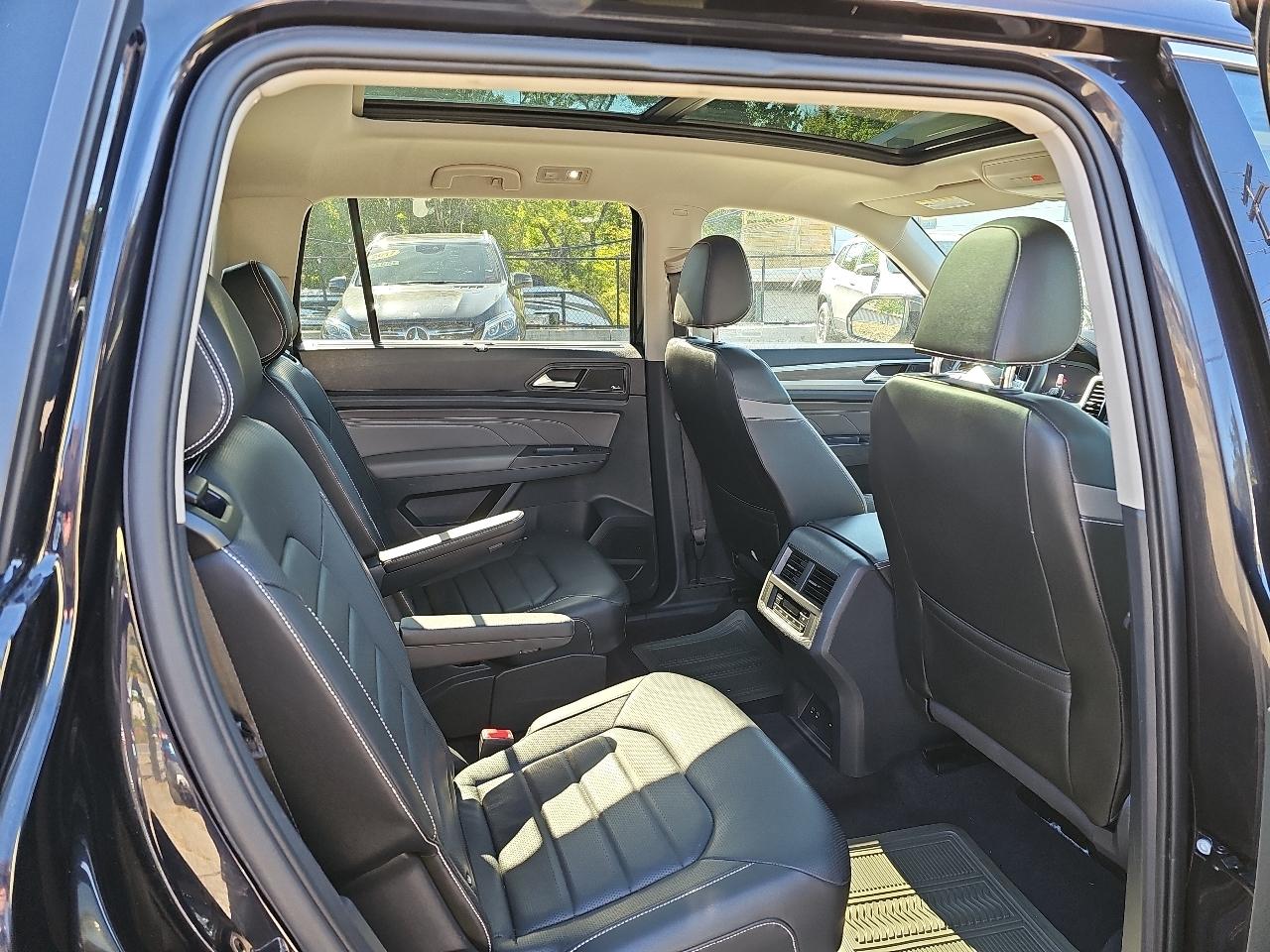 Volkswagen Atlas SEL Premium 4MOTION 2021