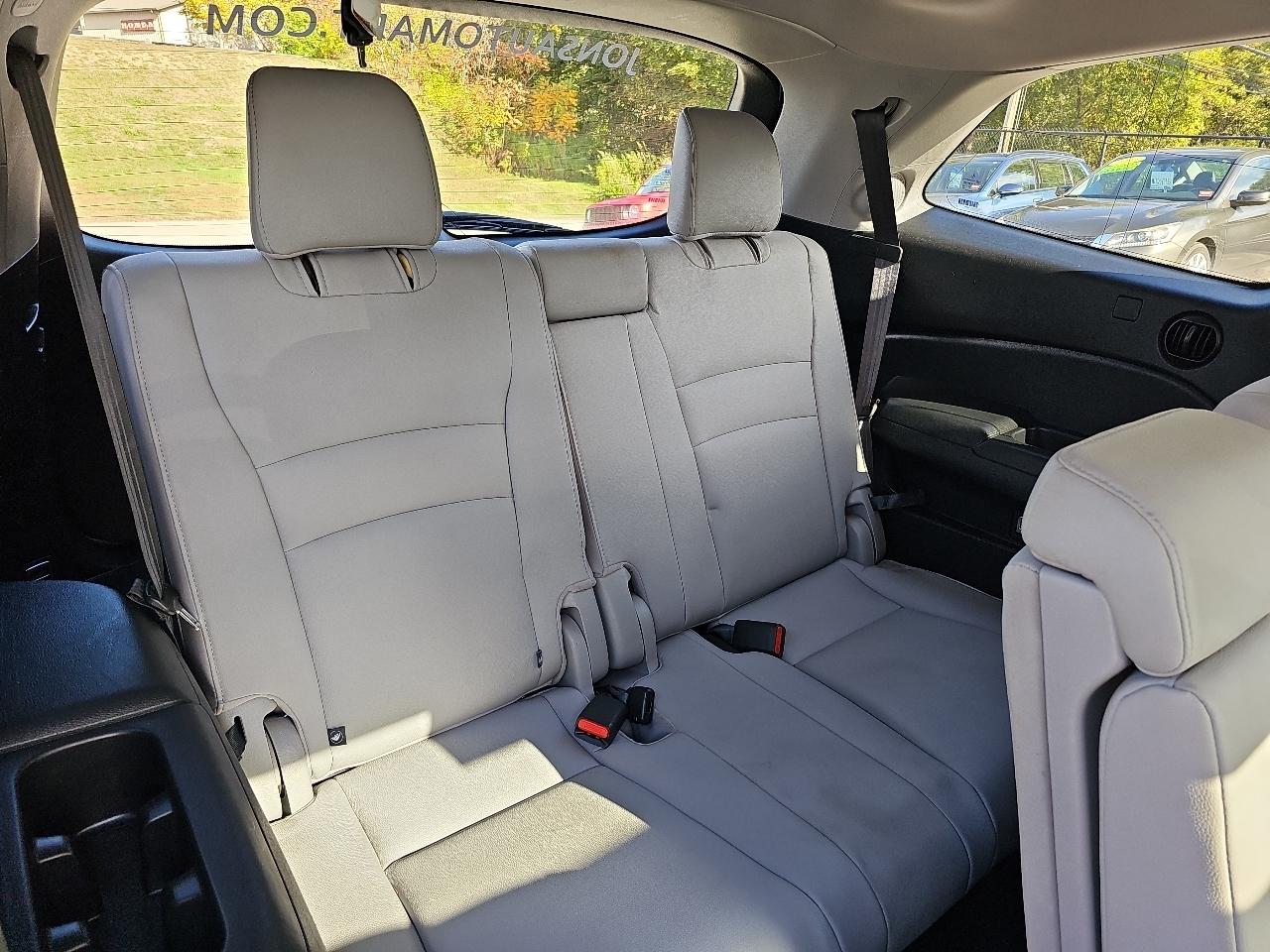 Honda Pilot Touring 4WD 2016