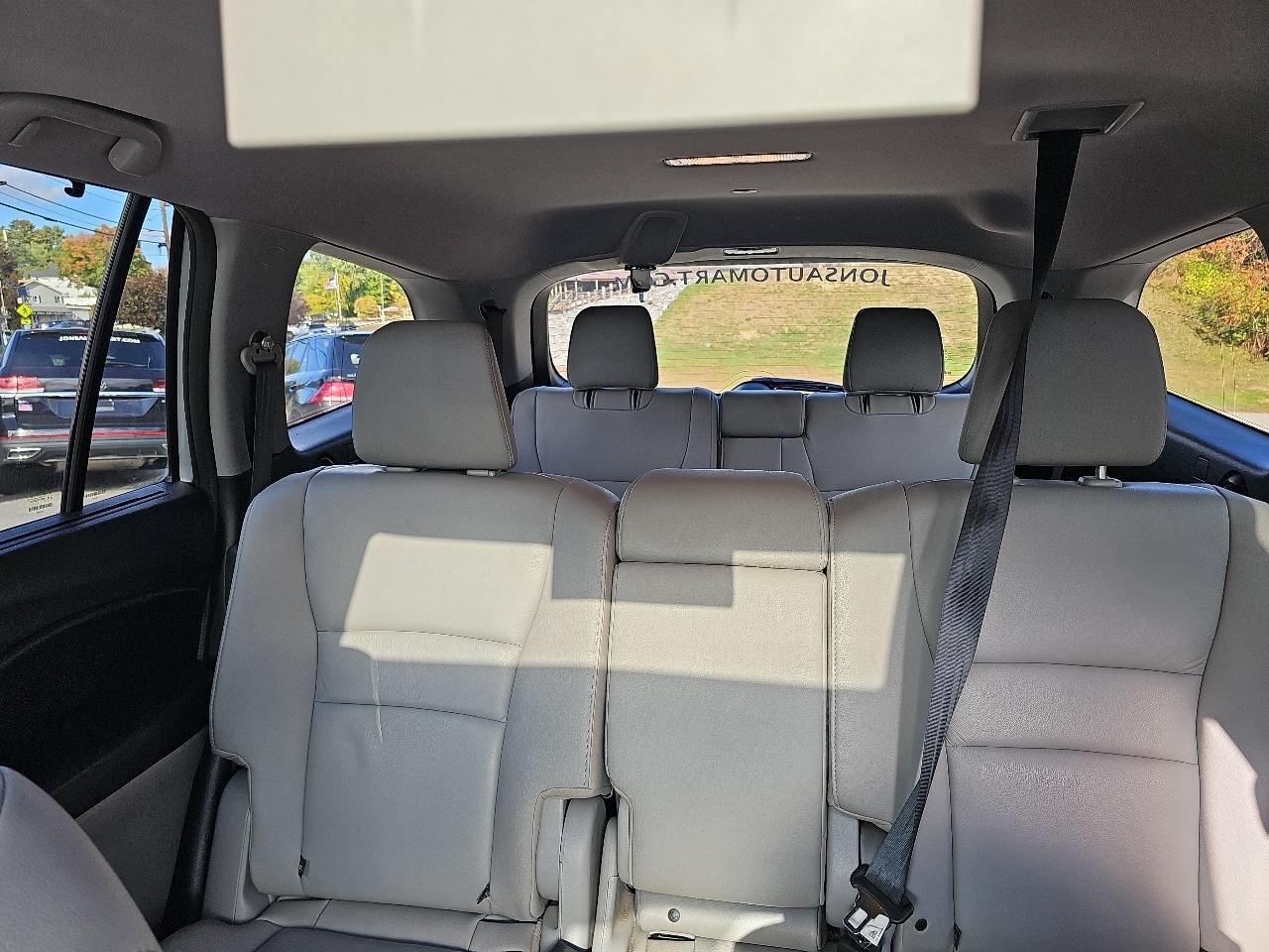 Honda Pilot Touring 4WD 2016