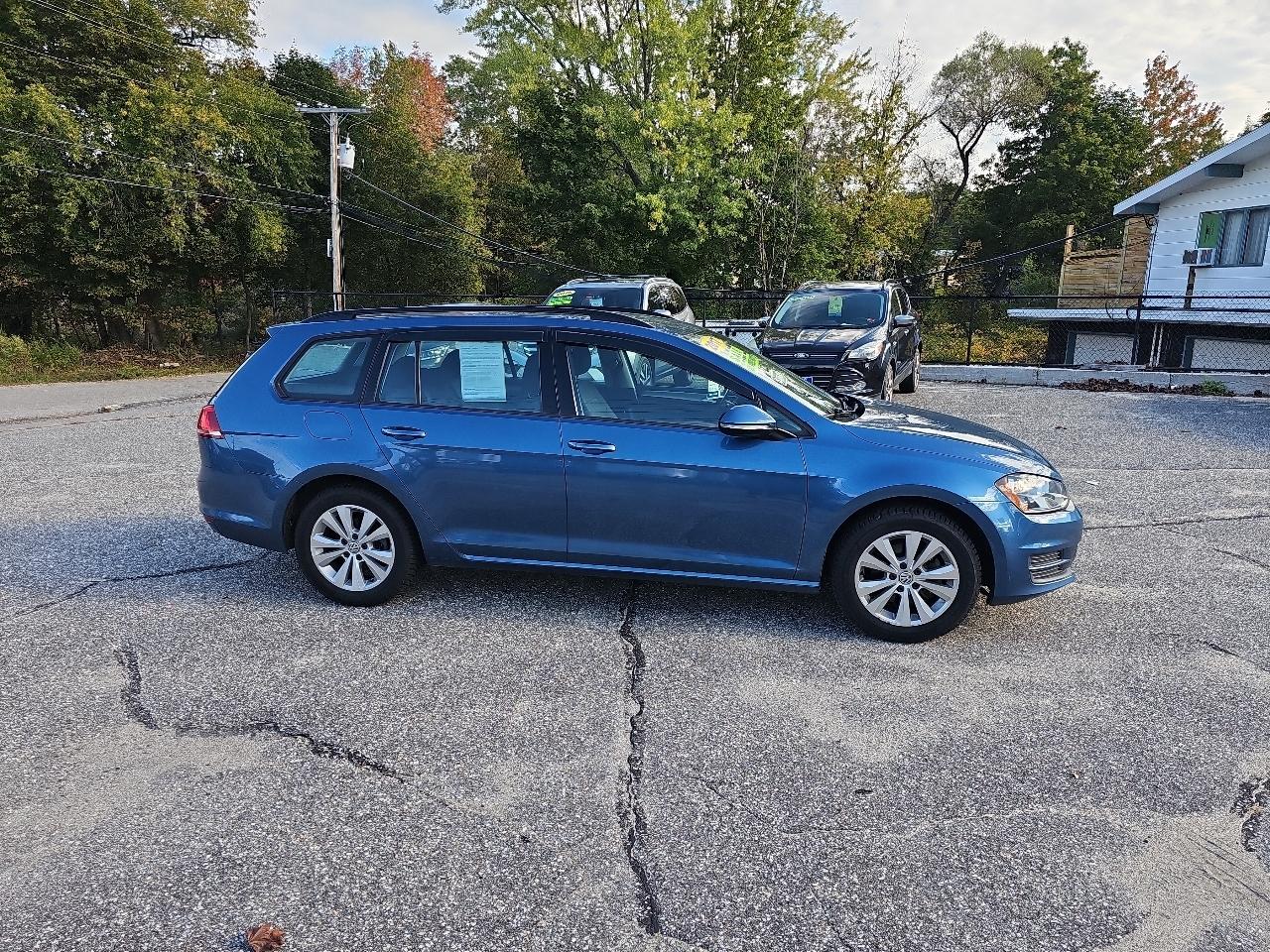 Volkswagen Golf SportWagen TSI S 4Motion 6A 2017
