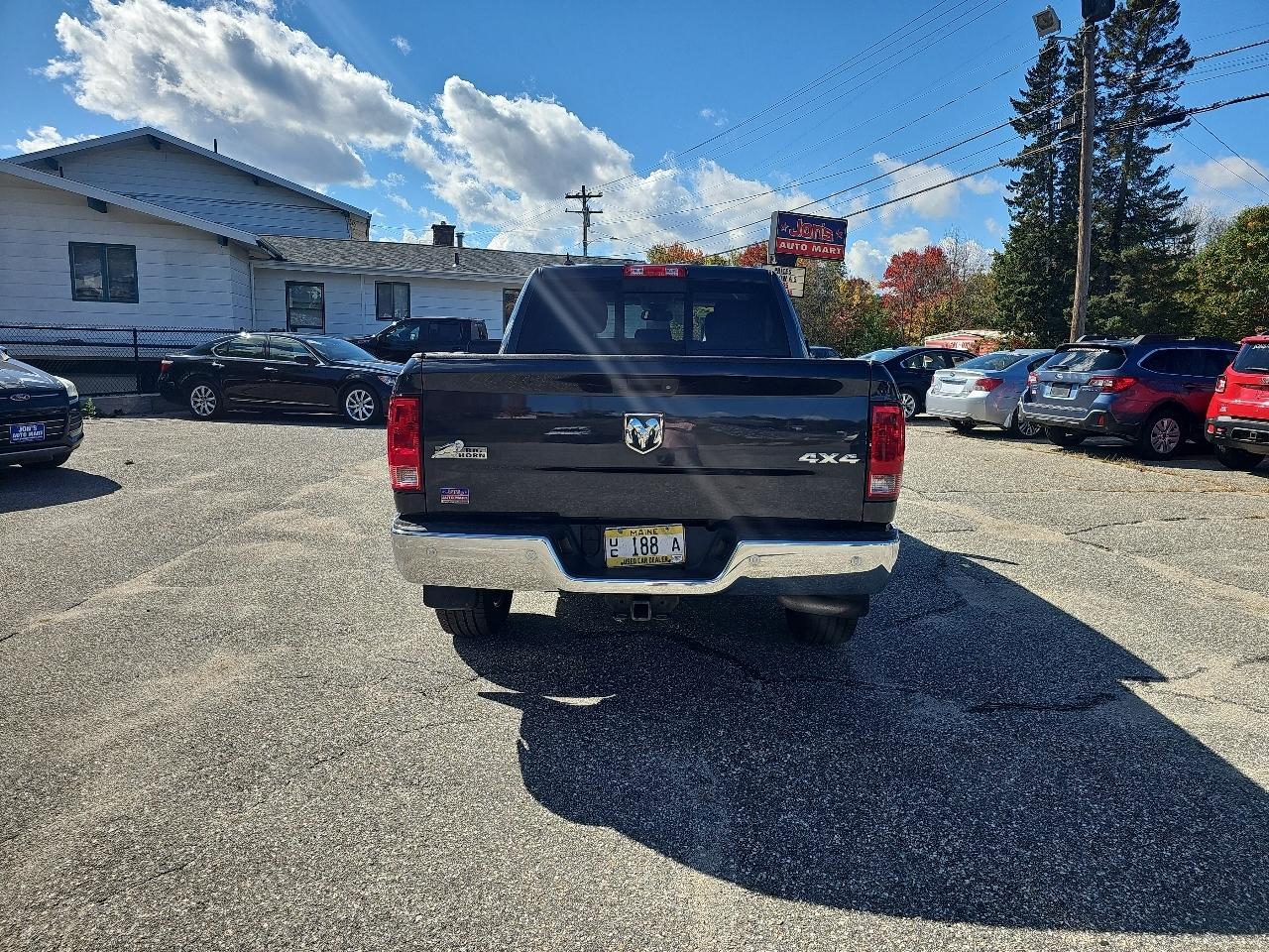 RAM 1500 SLT Crew Cab SWB 4WD 2014