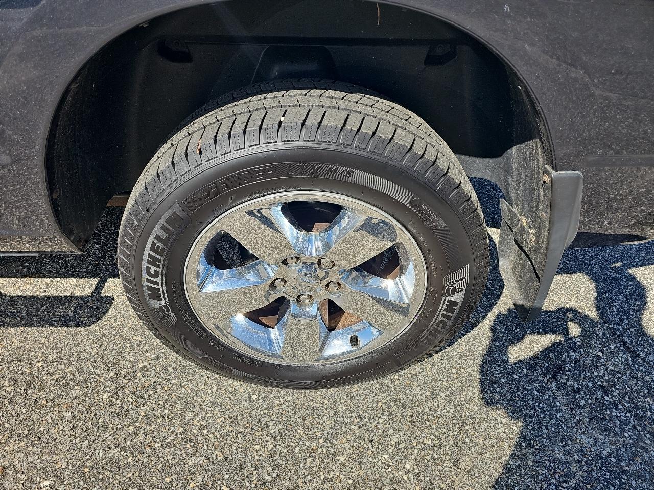 RAM 1500 SLT Crew Cab SWB 4WD 2014