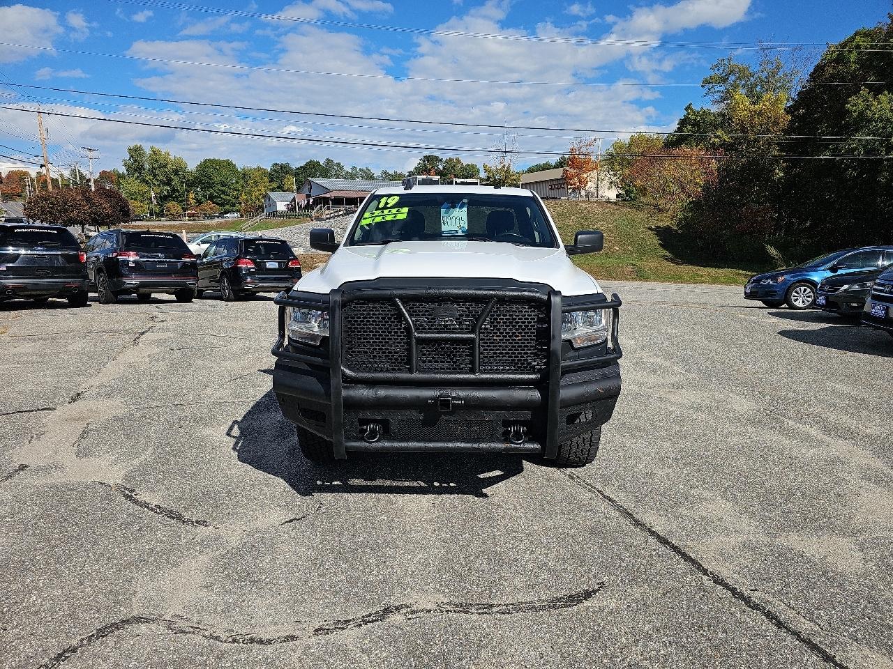 RAM 2500 Tradesman Crew Cab LWB 4WD 2019