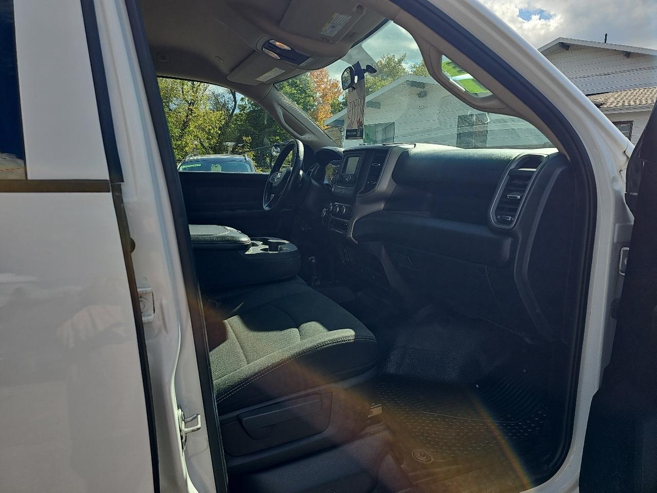 RAM 2500 Tradesman Crew Cab LWB 4WD 2019