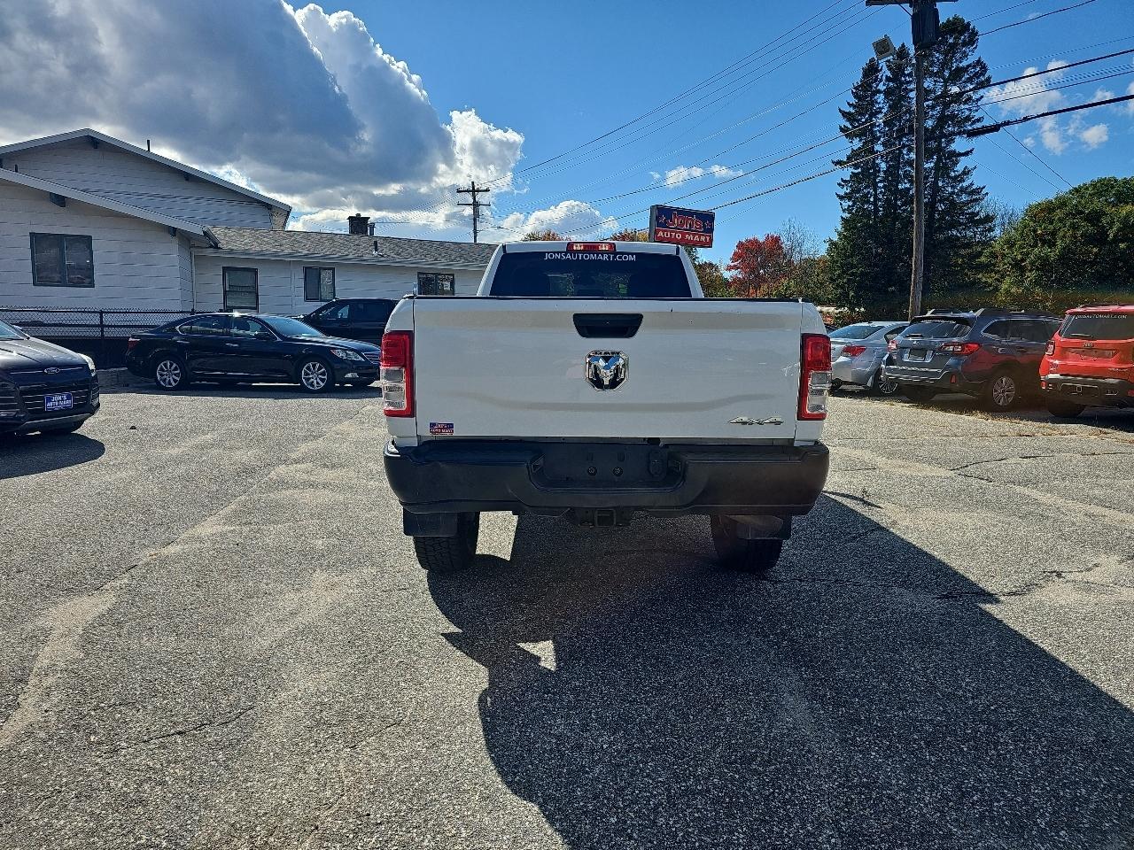 RAM 2500 Tradesman Crew Cab LWB 4WD 2019
