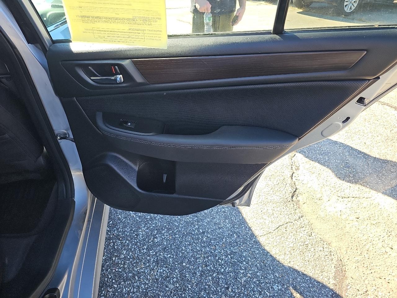 Subaru Legacy 2.5i Limited 2017