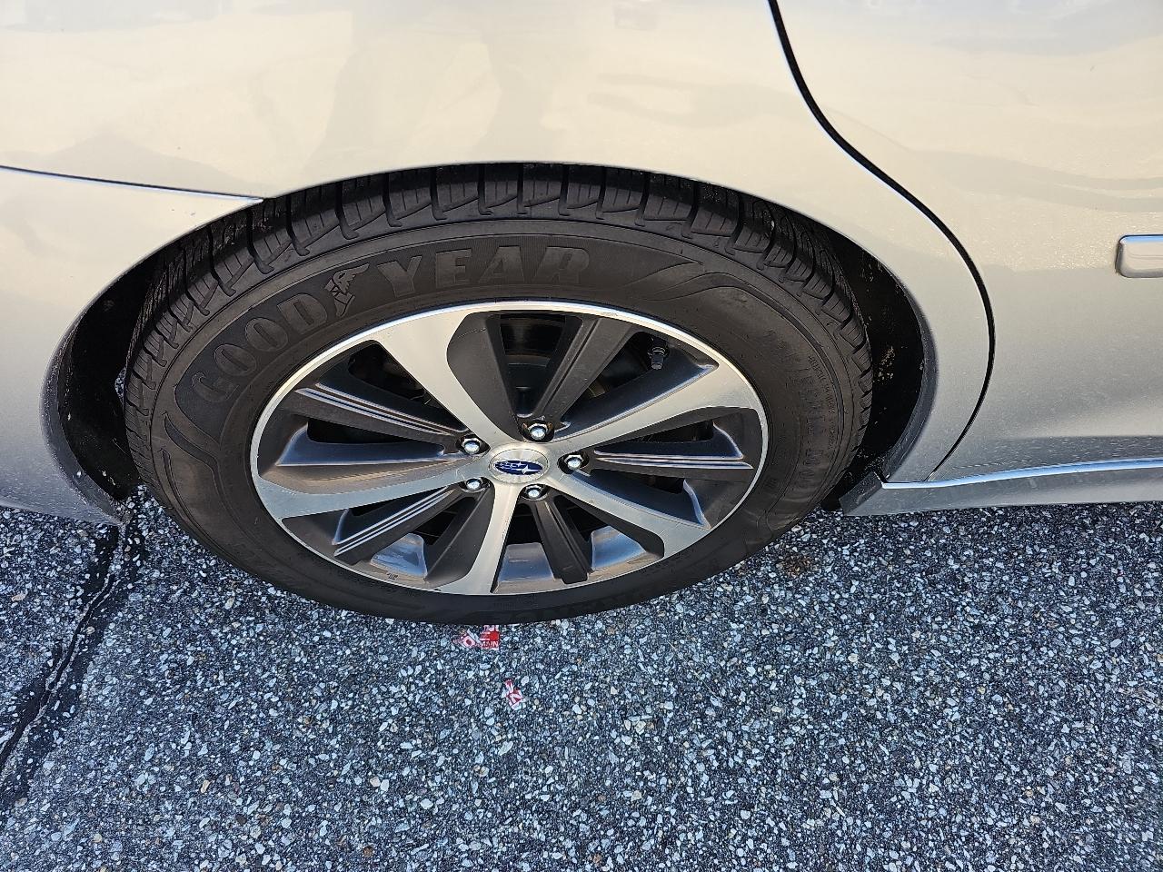 Subaru Legacy 2.5i Limited 2017