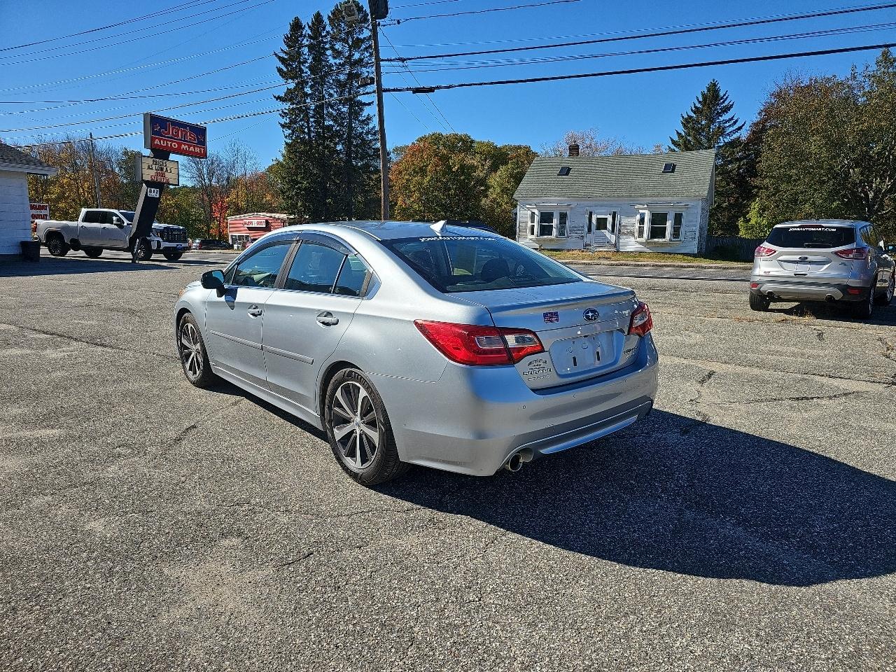 Subaru Legacy 2.5i Limited 2017
