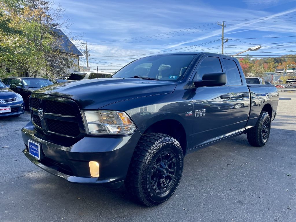RAM 1500 Tradesman Quad Cab 4WD 2018