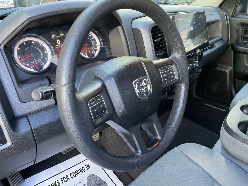 RAM 1500 Tradesman Quad Cab 4WD 2018