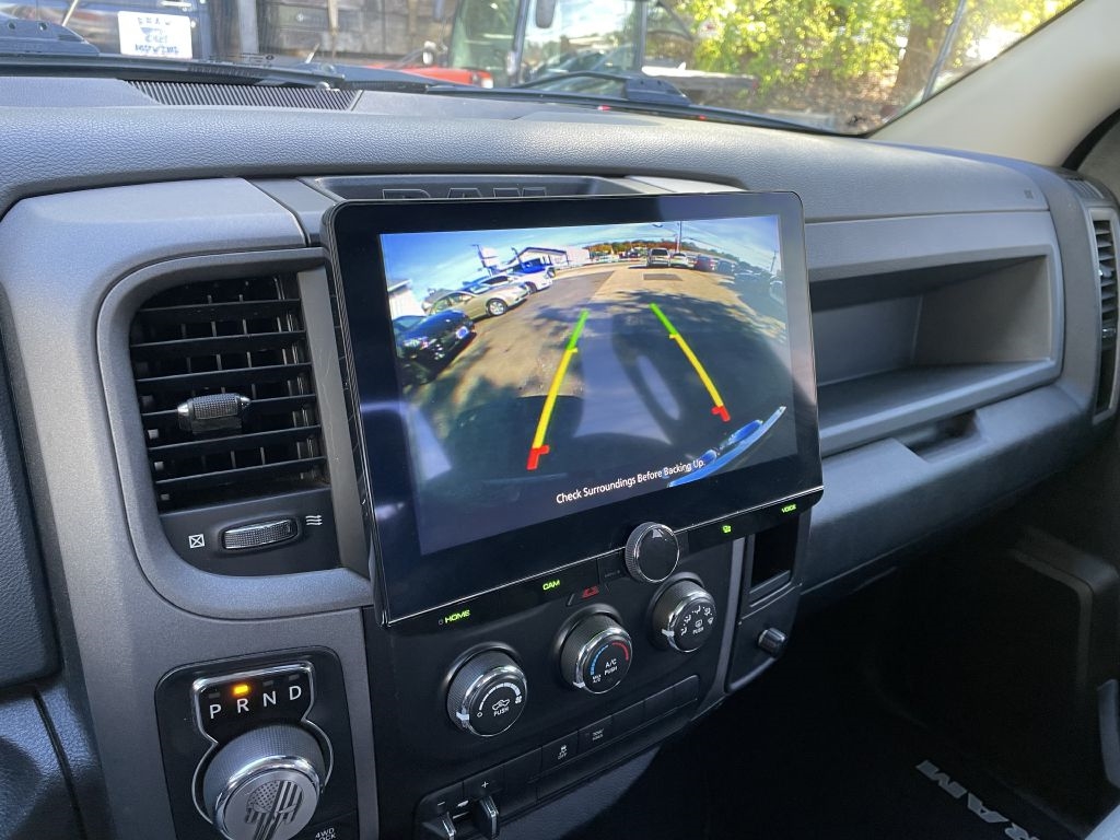 RAM 1500 Tradesman Quad Cab 4WD 2018
