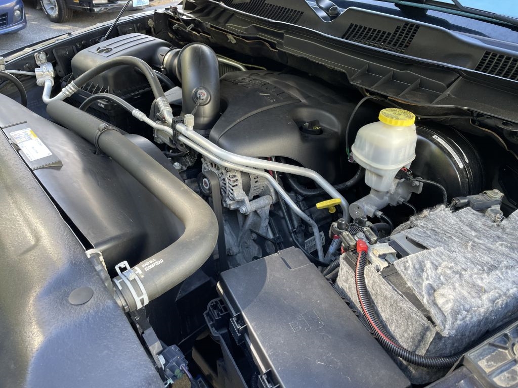 RAM 1500 Tradesman Quad Cab 4WD 2018