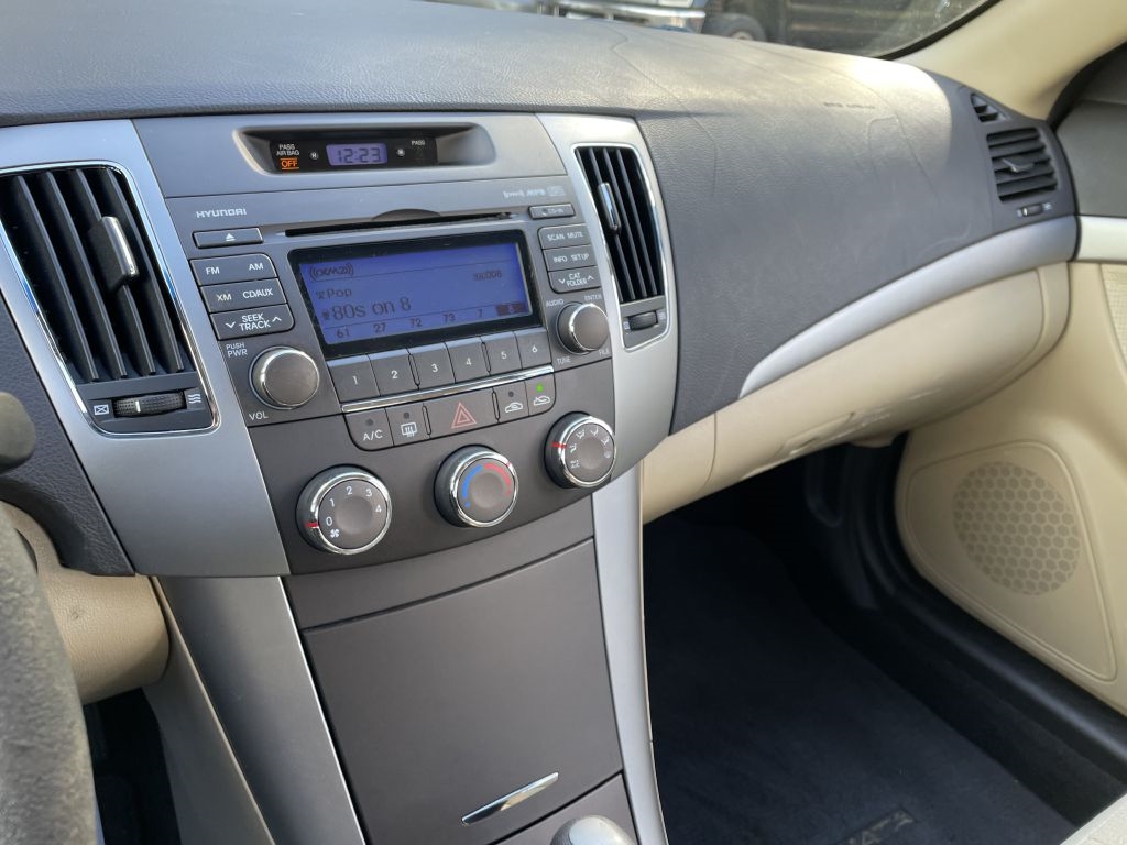Hyundai Sonata GLS 2009