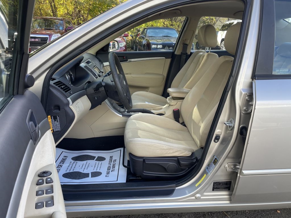 Hyundai Sonata GLS 2009