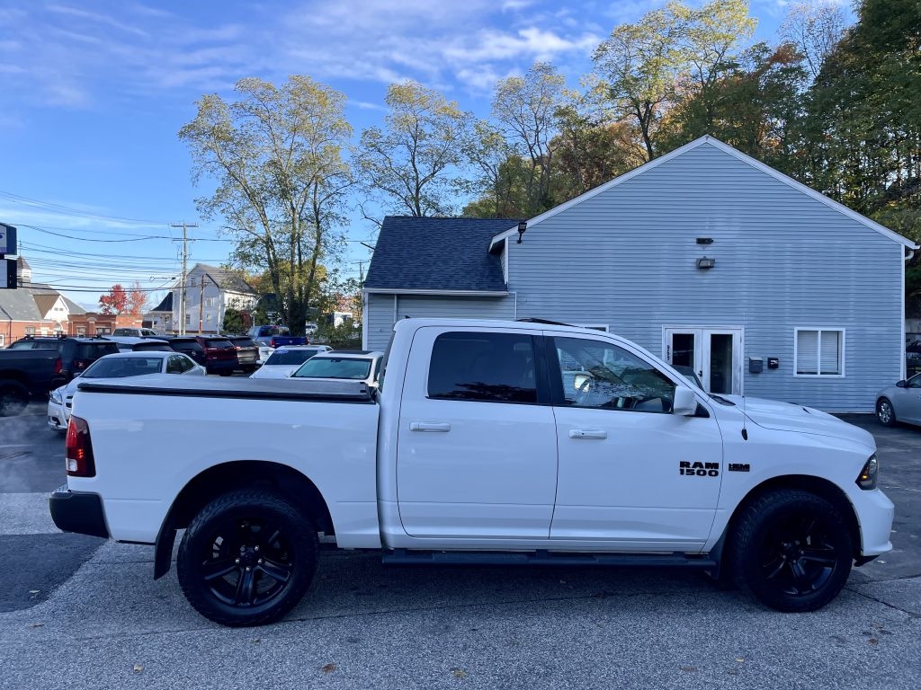 RAM 1500 Sport Crew Cab SWB 4WD 2017