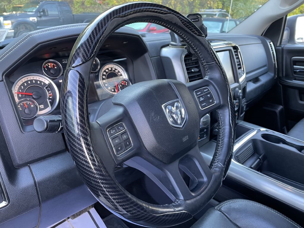 RAM 1500 Sport Crew Cab SWB 4WD 2017