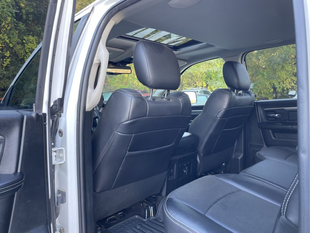 RAM 1500 Sport Crew Cab SWB 4WD 2017