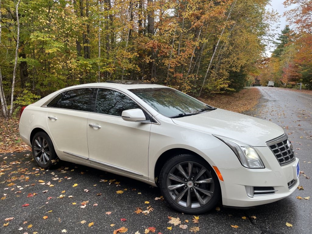 Cadillac XTS Luxury AWD 2013