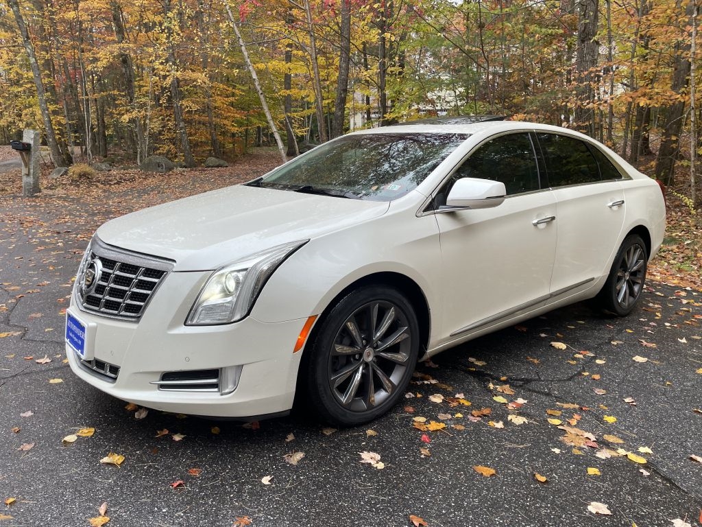 Cadillac XTS Luxury AWD 2013