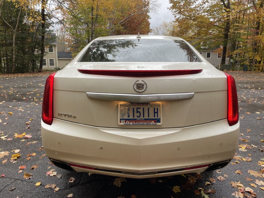 Cadillac XTS Luxury AWD 2013