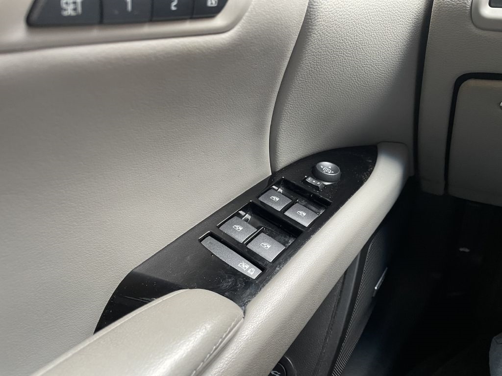Cadillac XTS Luxury AWD 2013