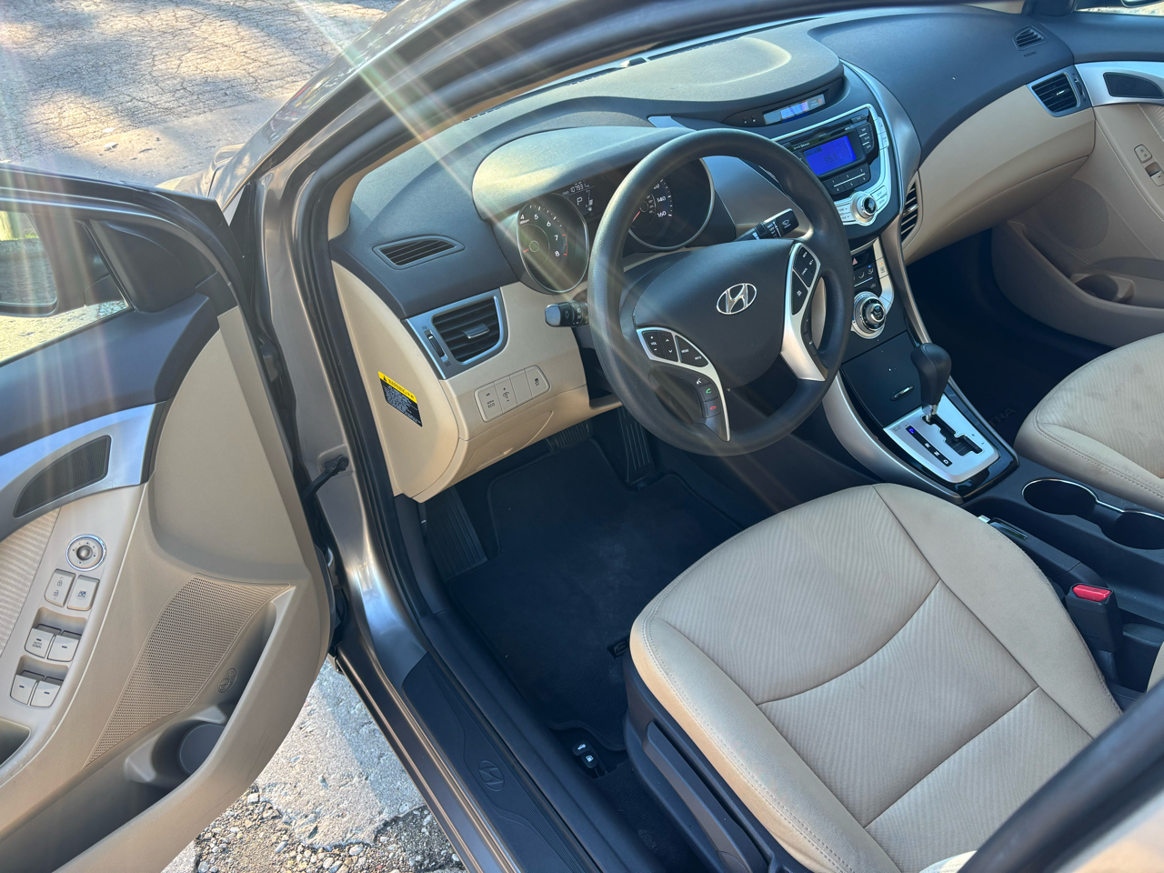Hyundai Elantra Limited 2012 Hyundai Elantra Limited 2012