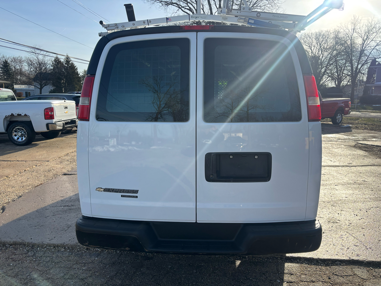 Chevrolet Express 2500 Cargo 2012