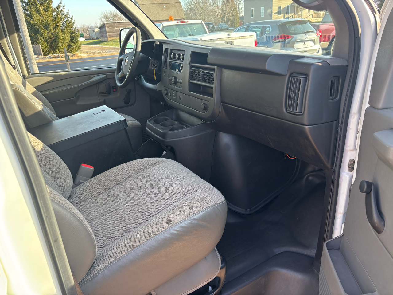 Chevrolet Express 2500 Cargo 2012