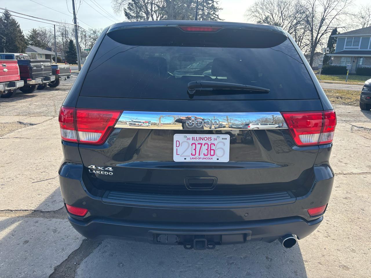 Jeep Grand Cherokee Laredo 4WD 2011