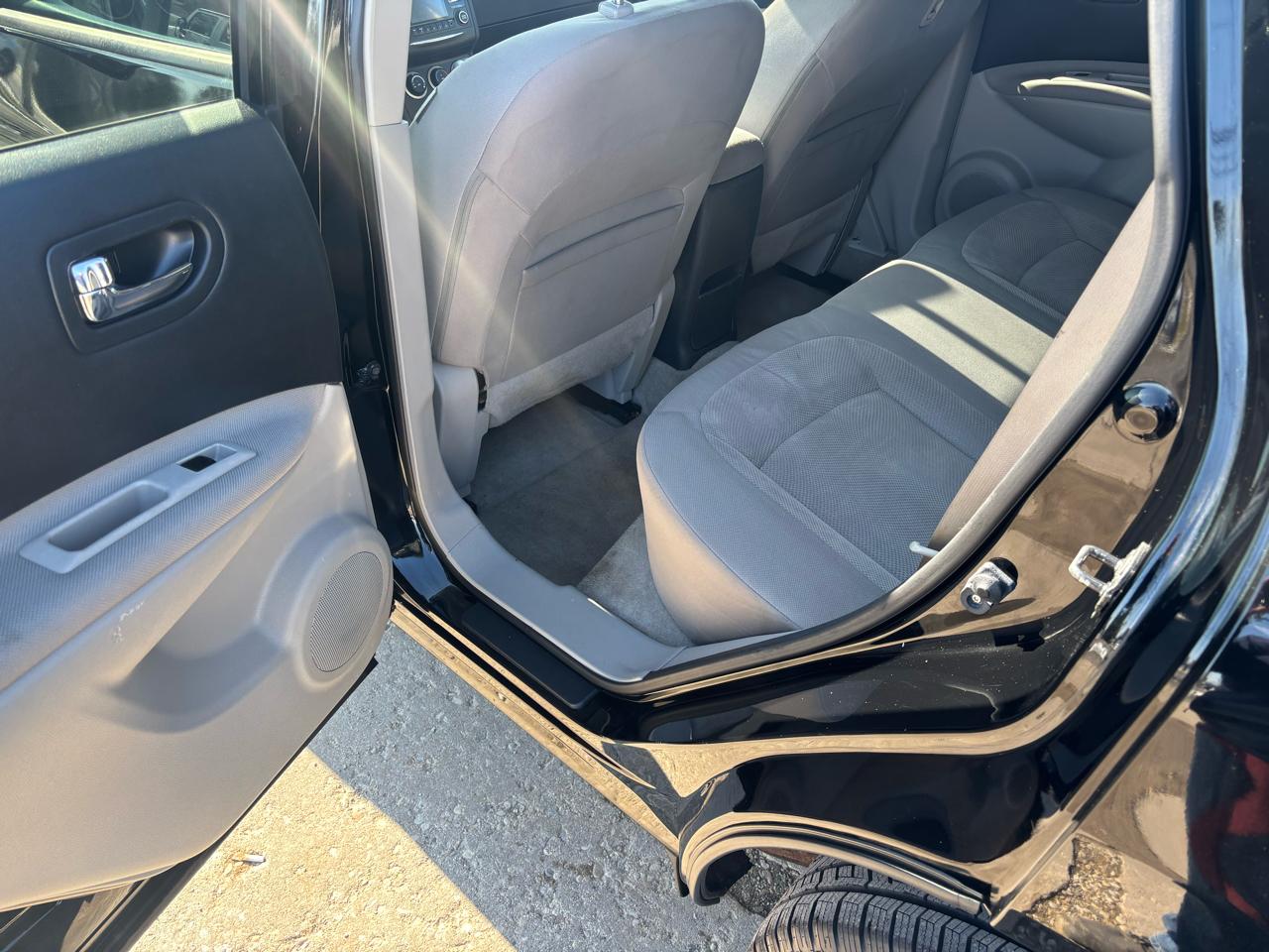 Nissan Rogue Select S 2WD 2015