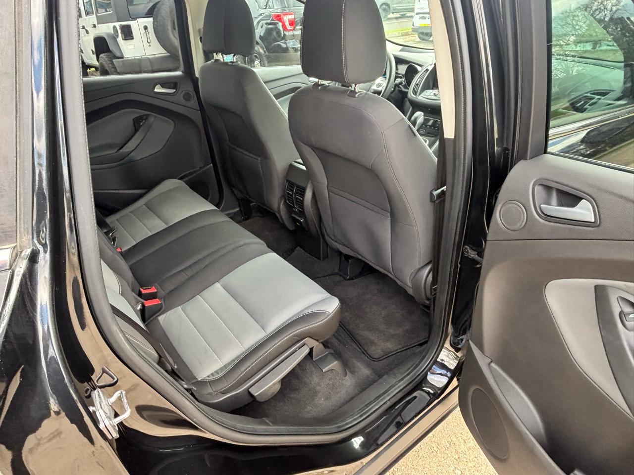 Ford Escape SE FWD 2013