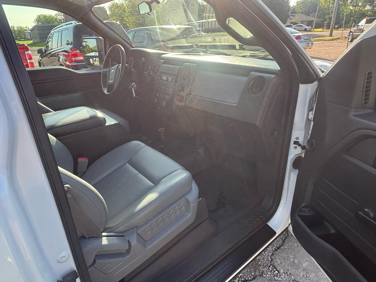 Ford F-150 XL Reg. Cab 2WD 2013