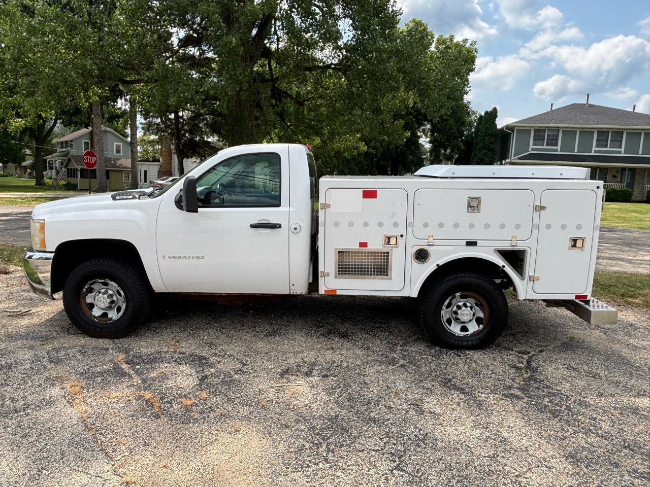 2008 Chevrolet Silverado 3500HD Regular Cab 2WD