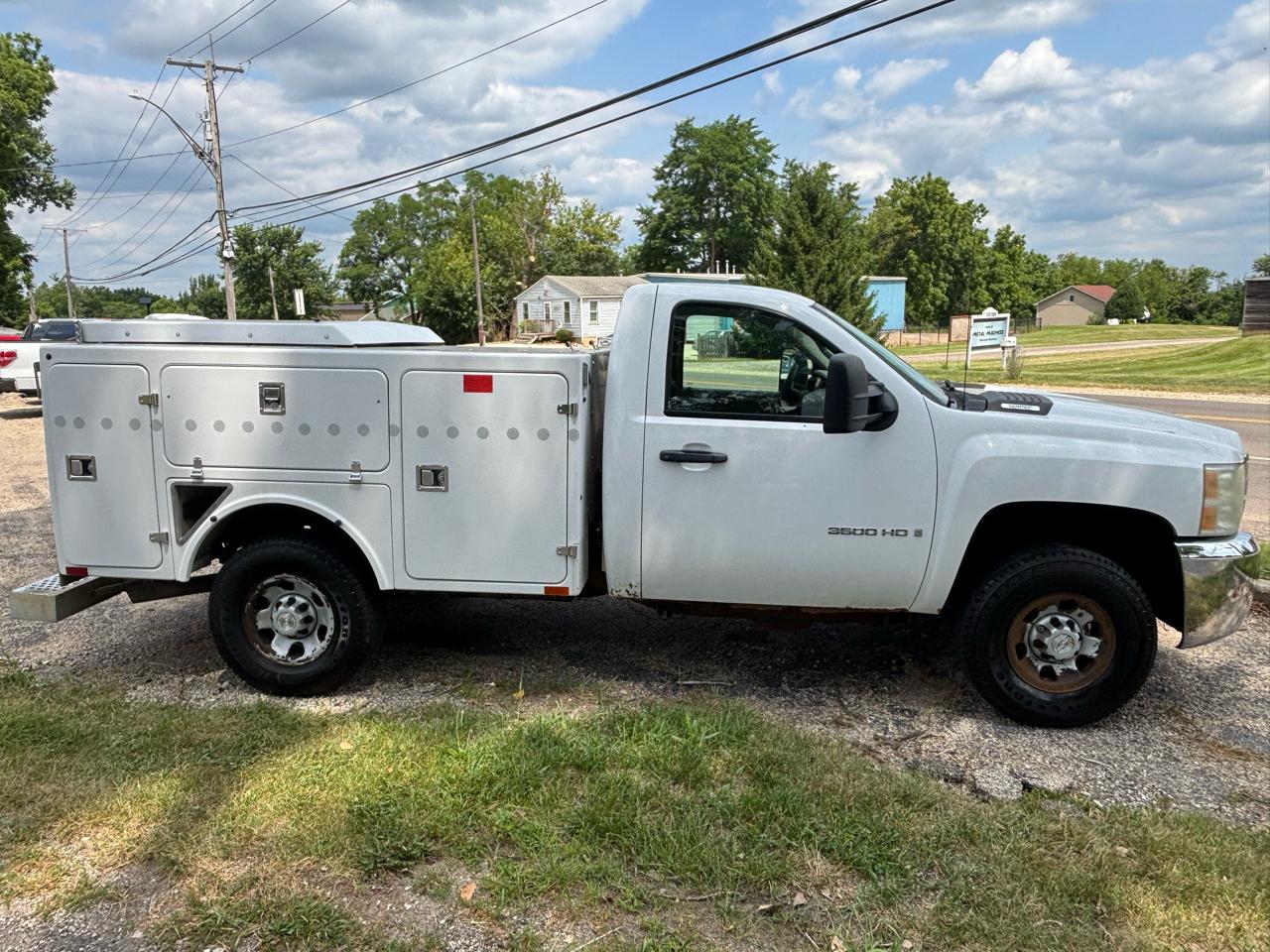 Chevrolet Silverado 3500HD Regular Cab 2WD 2008