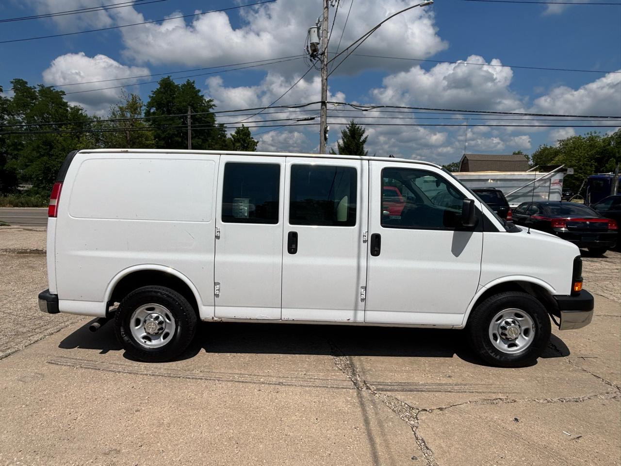 Chevrolet Express 2500 Cargo 2014