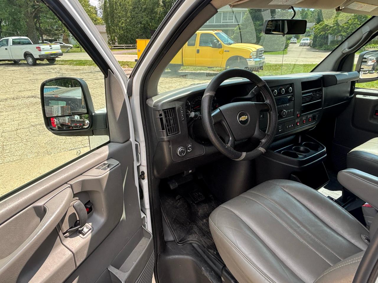 Chevrolet Express 2500 Cargo 2014