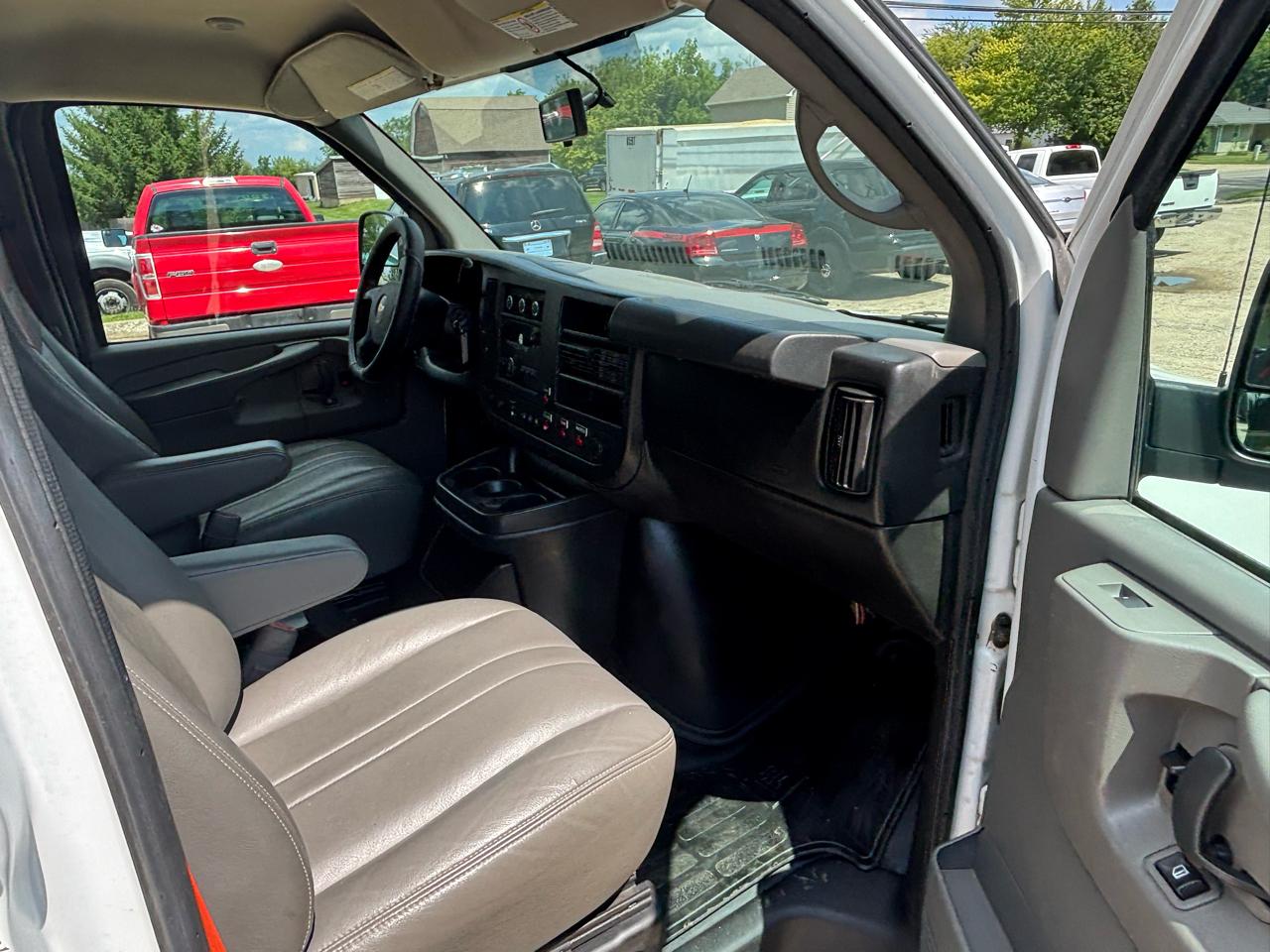 Chevrolet Express 2500 Cargo 2014