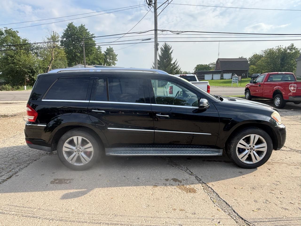Mercedes-Benz GL-Class GL450 4MATIC 2011
