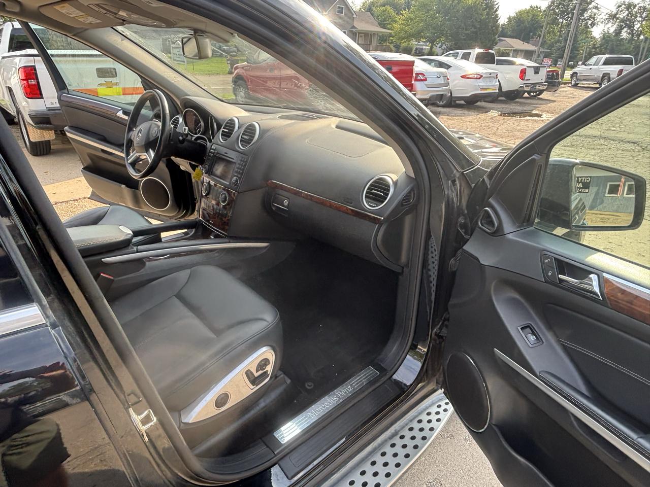 Mercedes-Benz GL-Class GL450 4MATIC 2011