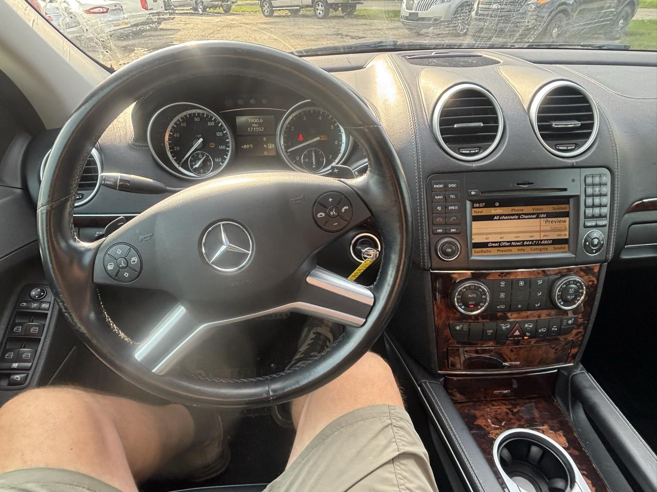 Mercedes-Benz GL-Class GL450 4MATIC 2011