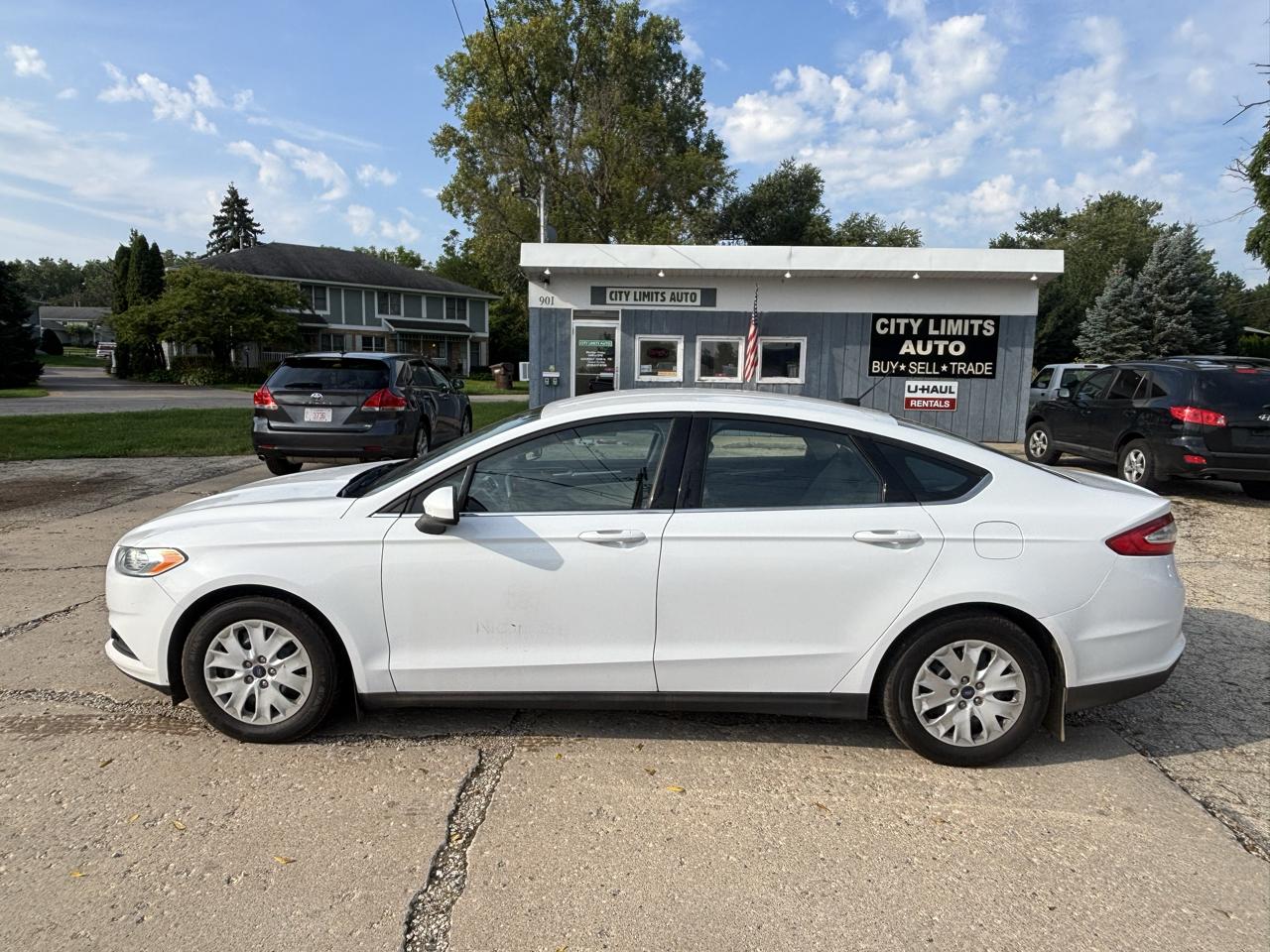 2014 Ford Fusion S