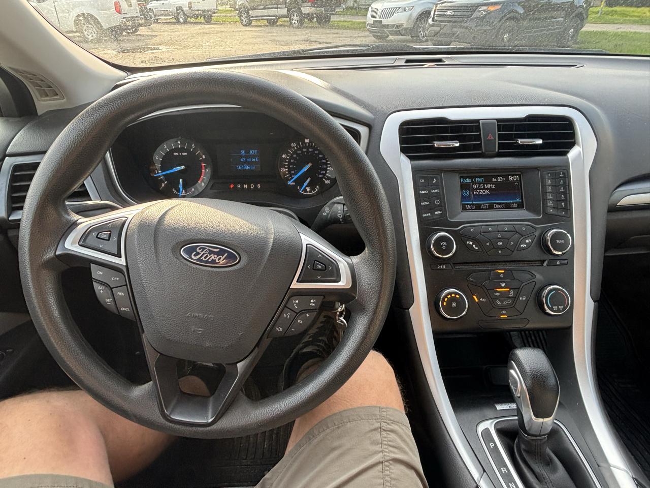 Ford Fusion S 2014