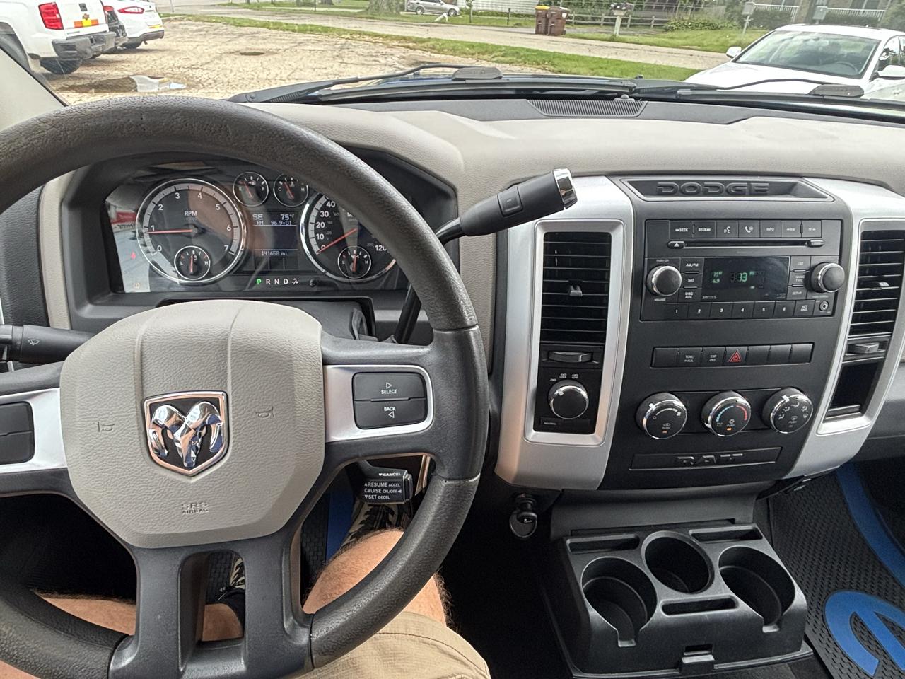 Dodge Ram 1500 SLT Crew Cab 4WD 2009