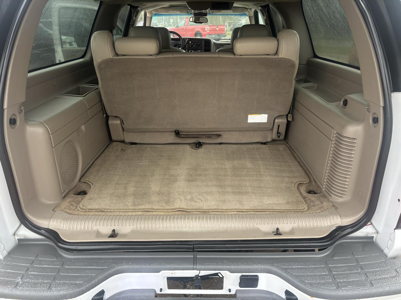 Chevrolet Suburban 1500 4WD 2005
