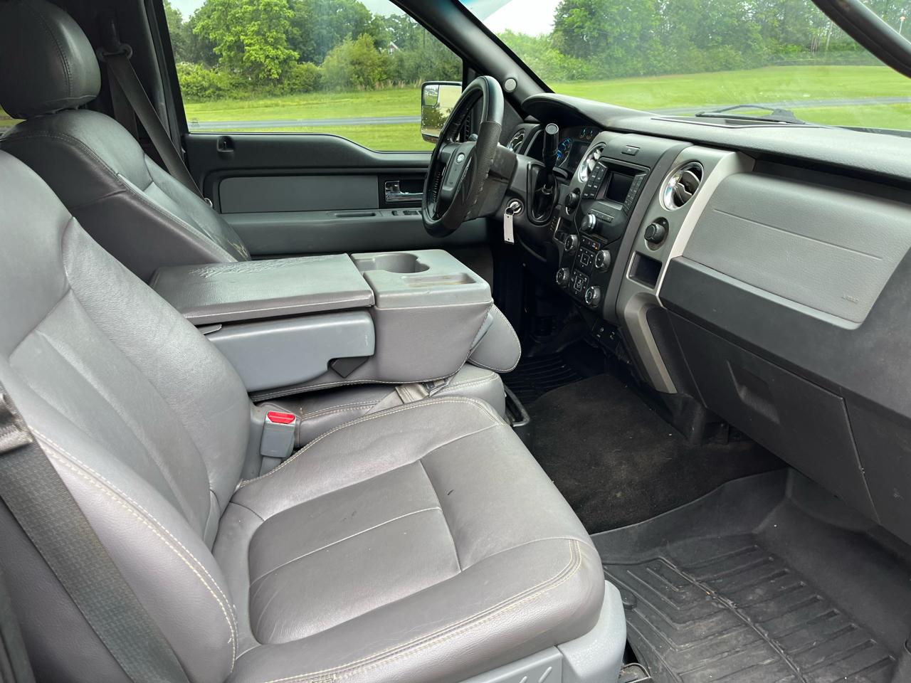 Ford F-150 4WD SuperCrew 145" XLT 2013